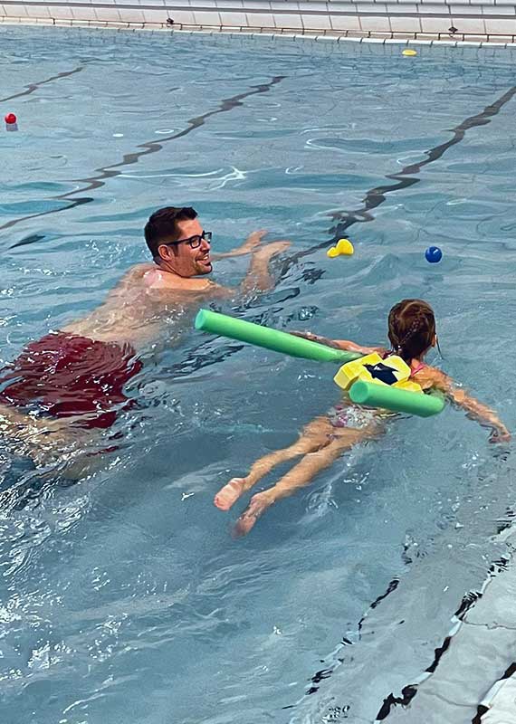 Eltern-Kind-Schwimmen